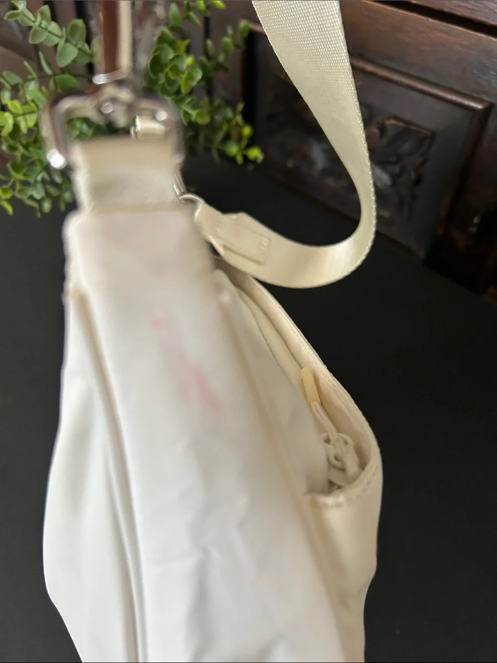 lululemon athletica cream shoulder